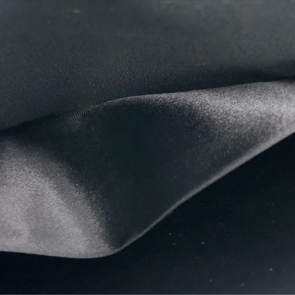 Authentic  GUCCI Black Chain Clutch Shoulder Bag/ original Gucci chain included - Picture 14 of 16